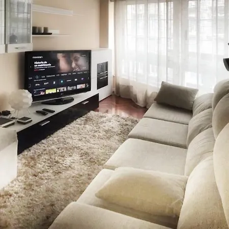 Apartamento 2 Hab Con Garaje Apartment *