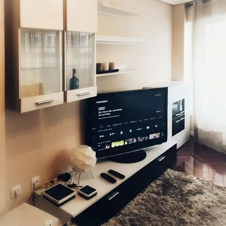 Apartamento 2 Hab Con Garaje Apartment *